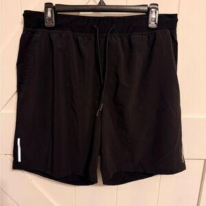 Men's 2(X)IST Large Black Shorts EUC